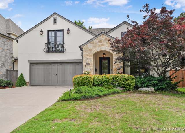 Property at 1412 E 37th St, Tulsa, OK 74105, 4 beds, 3.5 baths