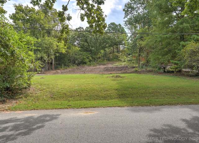 Property at 6733 S Birmingham Ave, Tulsa, OK 74136