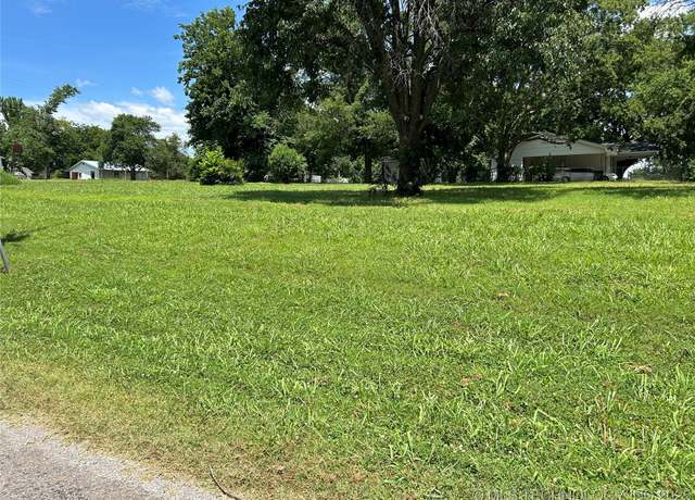Property at 604 Irving St, Fort Gibson, OK 74434