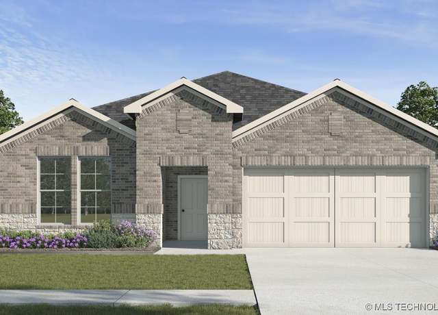 Property at 8605 E Dallas St, Broken Arrow, OK 74014, 4 beds, 2 baths