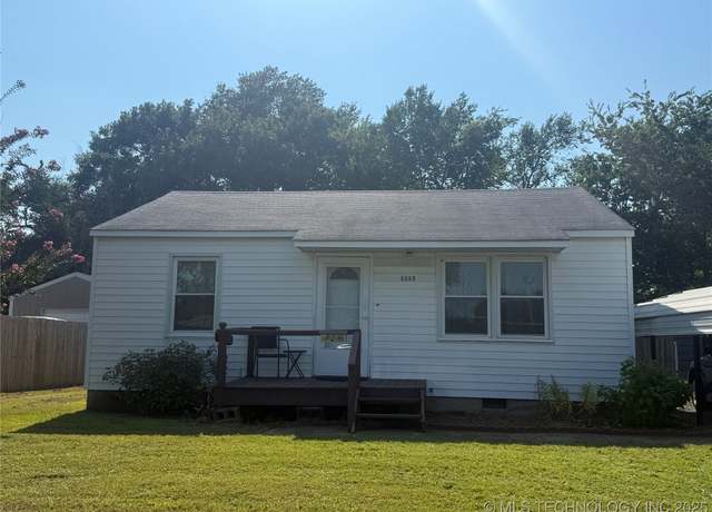 Property at 1113 Illinois, Muskogee, OK 74403, 3 beds, 1 bath
