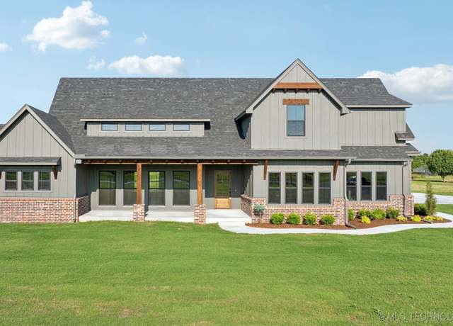 Property at 17599 S Harvard Ave, Mounds, OK 74047, 4 beds, 3.5 baths