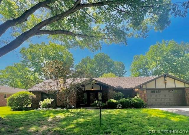 Property at 2325 Georgetown Dr, Bartlesville, OK 74006, 3 beds, 2 baths
