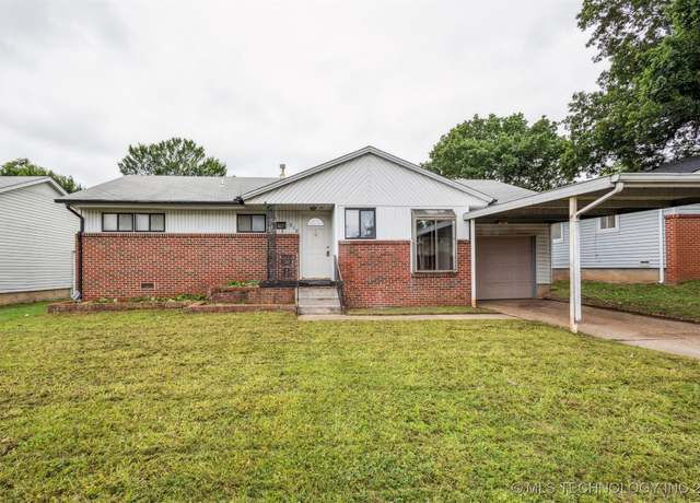 Property at 218 N 44th WestAvenue, Tulsa, OK 74127, 3 beds, 2 baths