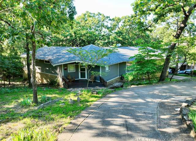 Property at 1416 Robin Hood Rd, Eufaula, OK 74432, 3 beds, 2 baths