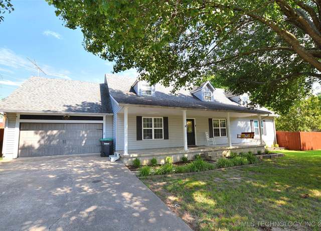 Property at 508 Covington Pl, Tahlequah, OK 74464, 7 beds, 4.5 baths