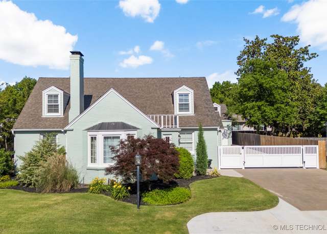 Property at 2534 S Delaware Ave, Tulsa, OK 74114, 3 beds, 3.5 baths