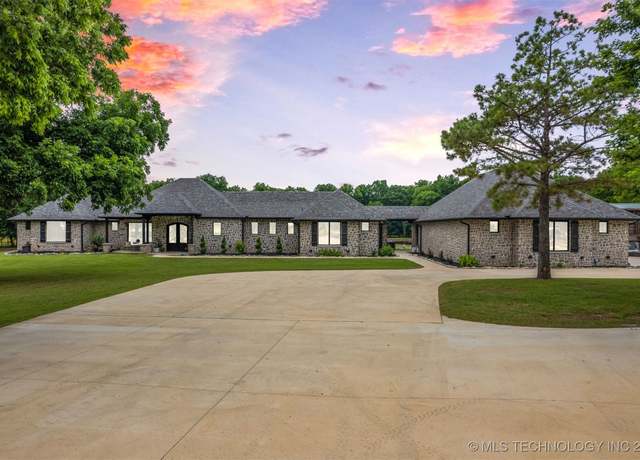 Property at 8320 N Delaware Ave, Sperry, OK 74073, 4 beds, 4.5 baths