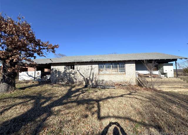 Property at 308 Highland Rd, Roland, OK 74954, 2 beds, 1 bath