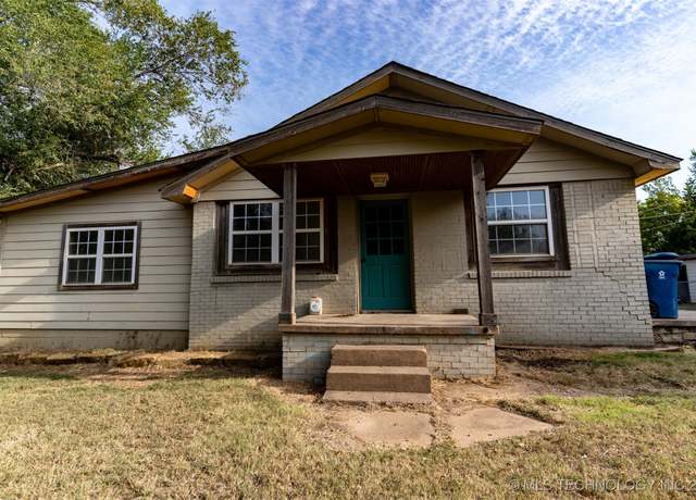 Property at 8816 E Main, Drumright, OK 74030, 2 beds, 1 bath