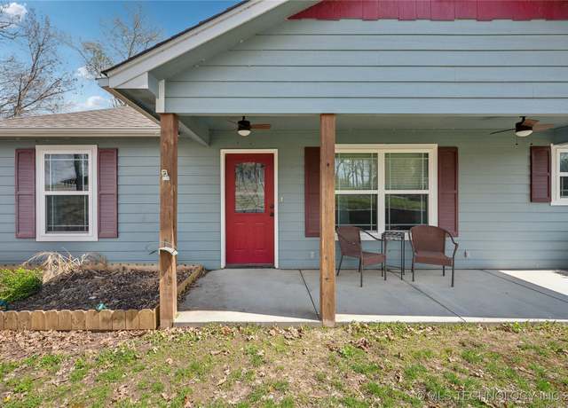 Property at 990 Lakeside Dr N, Adair, OK 74330, 3 beds, 2 baths