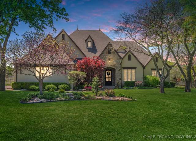 Property at 6940 N Garden Stone Ln, Owasso, OK 74055, 4 beds, 5 baths