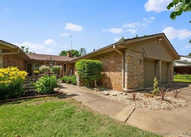 Property at 1734 E 56th St, Tulsa, OK 74105, 4 beds, 2 baths