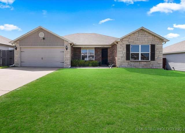 Property at 3720 S 150th EastAvenue, Tulsa, OK 74134, 4 beds, 2 baths
