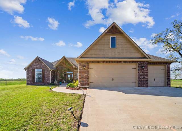 Property at 369102 E 960 Rd, OK 74833, 3 beds, 2 baths