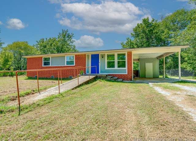 Property at 3401 Governor Harris, Ada, OK 74820, 3 beds, 1.5 baths