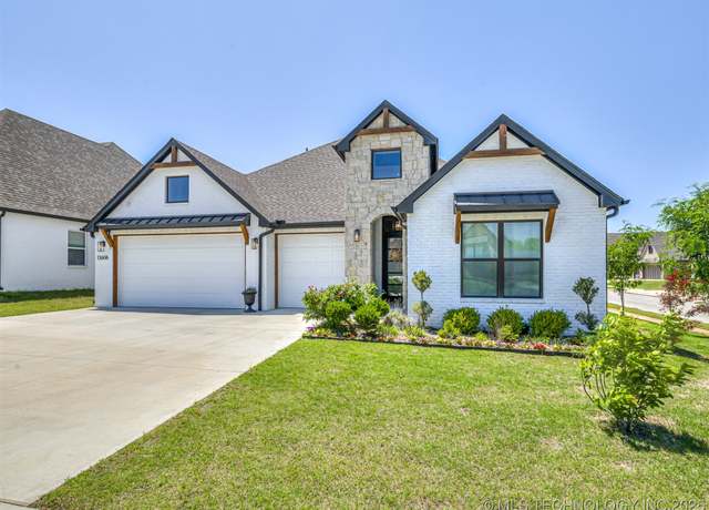Property at 13606 S 21st Pl E, Bixby, OK 74008, 4 beds, 2.5 baths