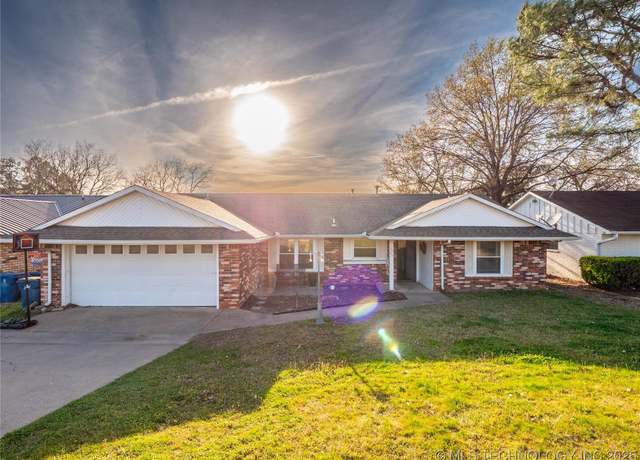 Property at 1607 S 5th St, Mcalester, OK 74501, 3 beds, 2 baths