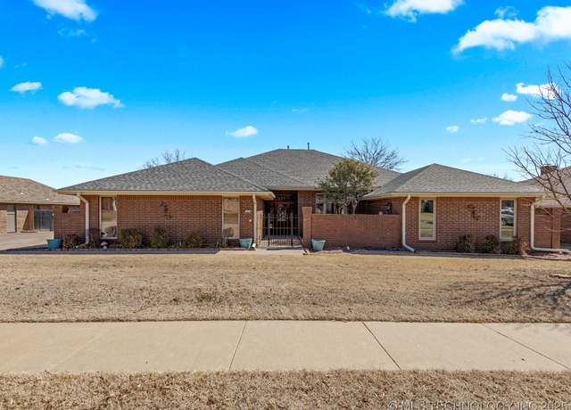 Property at 2908 Claremont Dr, Bartlesville, OK 74006, 4 beds, 3.5 baths