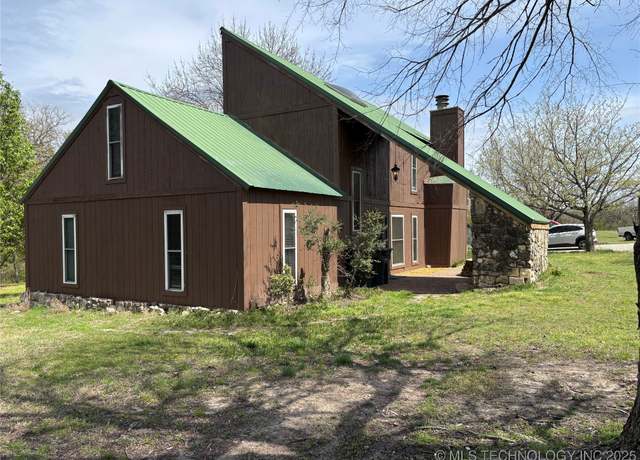 Property at 1554 Grandview Rd, Ardmore, OK 73401, 4 beds, 2 baths
