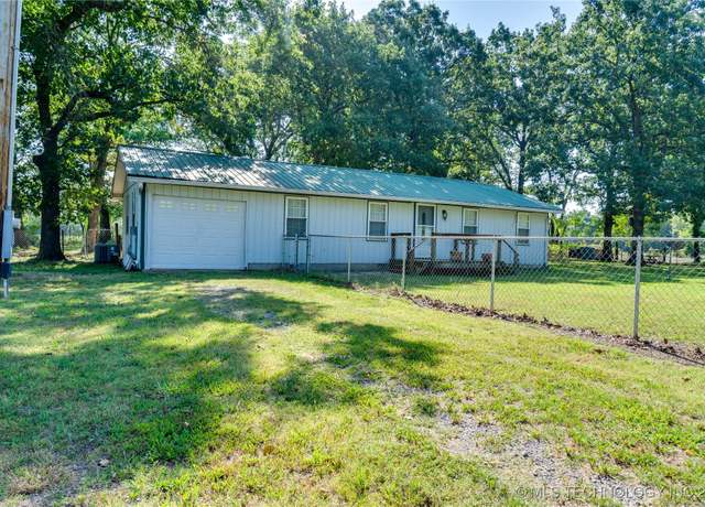 Property at 46670 S 670 Rd, Jay, OK 74346, 3 beds, 2 baths