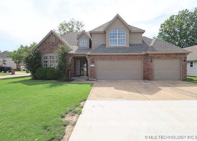 Property at 3934 S 199th EastAvenue, Broken Arrow, OK 74014, 5 beds, 2.5 baths