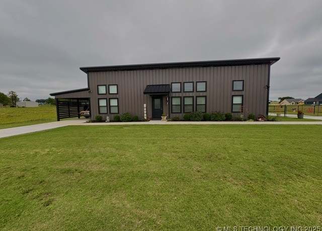 Property at 11870 Xander Ln, Kingston, OK 73439, 3 beds, 2 baths