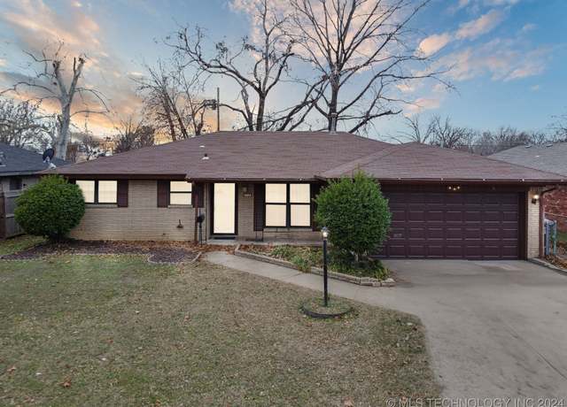 Property at 530 S 120th Ave, Tulsa, OK 74128, 4 beds, 2 baths