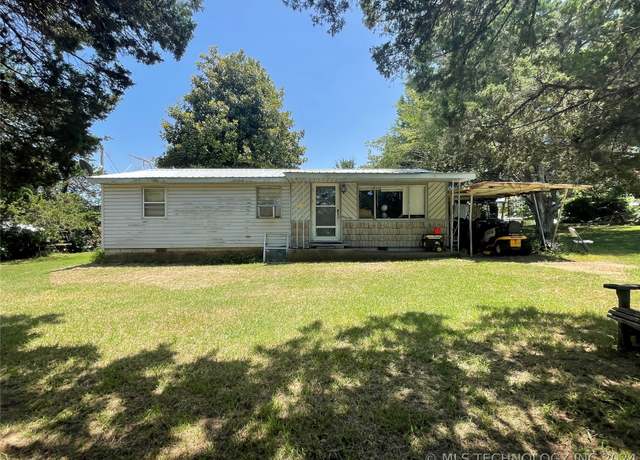 Property at 5827 Sandra Dr, Kingston, OK 73439, 3 beds, 1 bath
