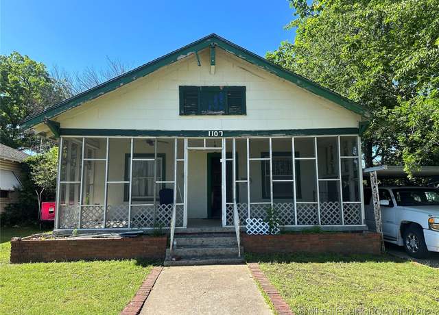 Property at 1107 W Broadway St, Henryetta, OK 74437, 2 beds, 1 bath