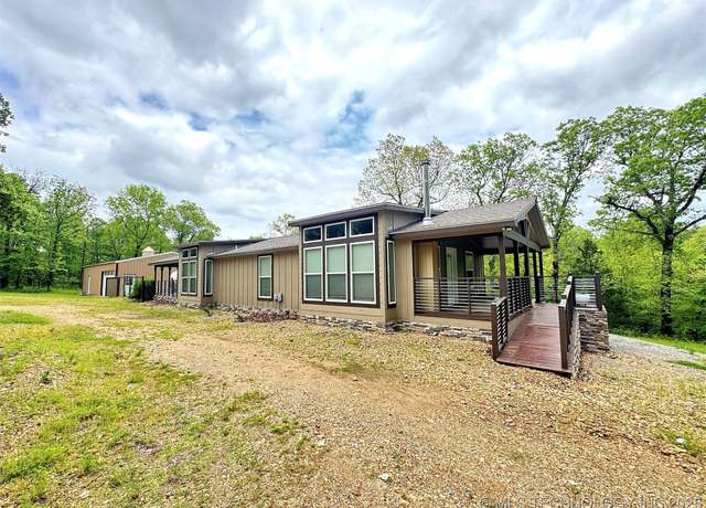 Property at 8321 N 387 Rd, Locust Grove, OK 74352, 3 beds, 2 baths