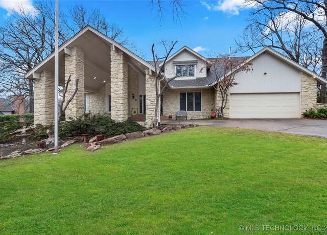 Property at 3827 E 99th Pl, Tulsa, OK 74137, 4 beds, 3.5 baths