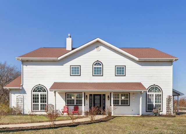 Property at 3300 S 4230 Rd, Chelsea, OK 74016, 4 beds, 3 baths