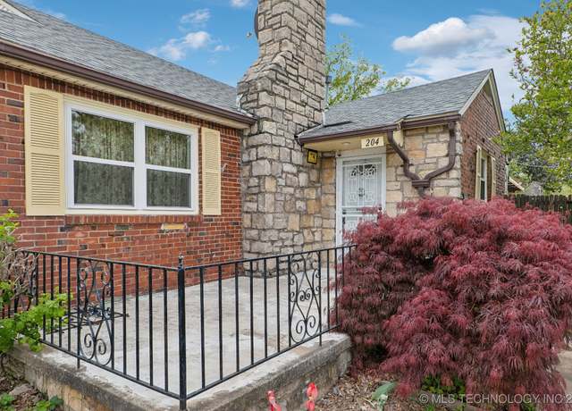 Property at 204 S Jamestown Ave, Tulsa, OK 74112, 2 beds, 1 bath