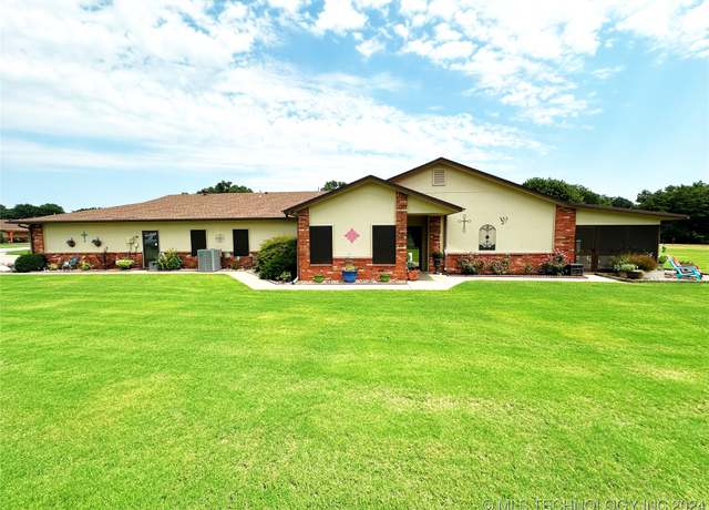 Property at 114585 S 4172 #120, Eufaula, OK 74432, 3 beds, 2 baths