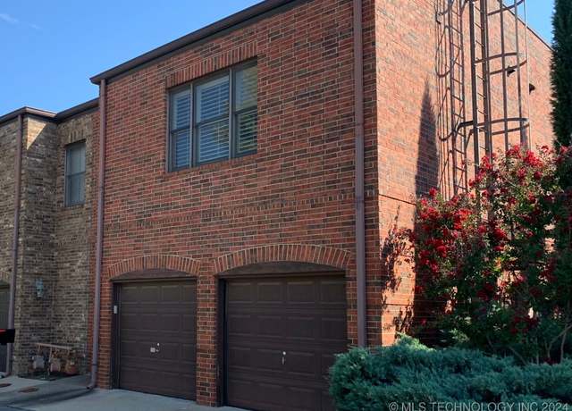 Property at 713 S Madison Pl, Tulsa, OK 74120, 2 beds, 2.5 baths