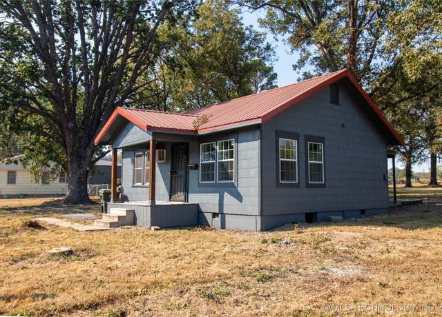 Property at 5016 Denison St, Muskogee, OK 74401, 1 bed, 1 bath