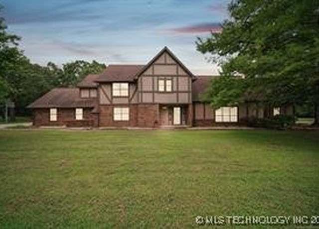 Property at 22547 S Dogwood Ct, Claremore, OK 74019, 4 beds, 4.5 baths