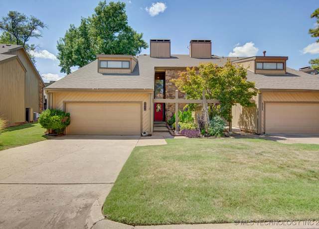 Property at 6004 S Atlanta Ct #1, Tulsa, OK 74105, 2 beds, 2.5 baths