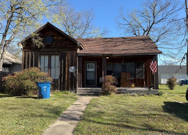 Property at 421 E Comanche Ave, Mcalester, OK 74501, 3 beds, 1 bath