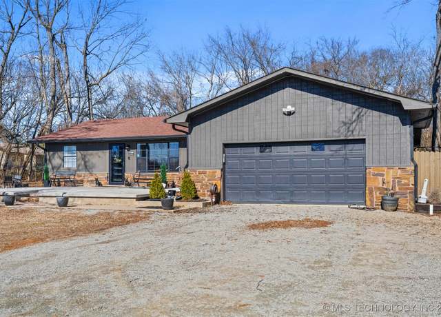 Property at 419447 Texanna, Eufaula, OK 74432, 3 beds, 2 baths