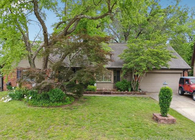 Property at 5821 S 69th EastAvenue, Tulsa, OK 74145, 5 beds, 2 baths