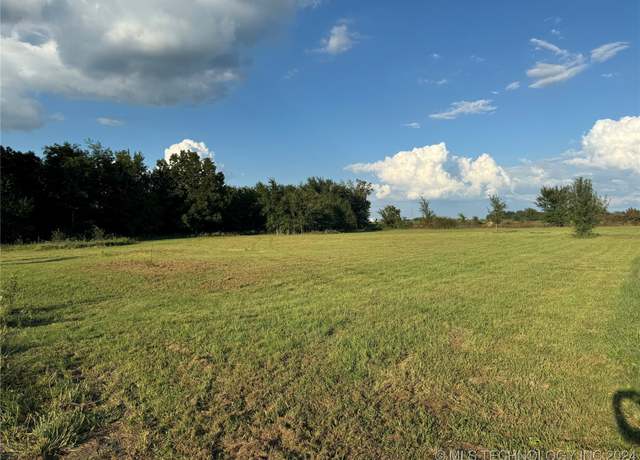 Property at 5233 S 40th St, Muskogee, OK 74403