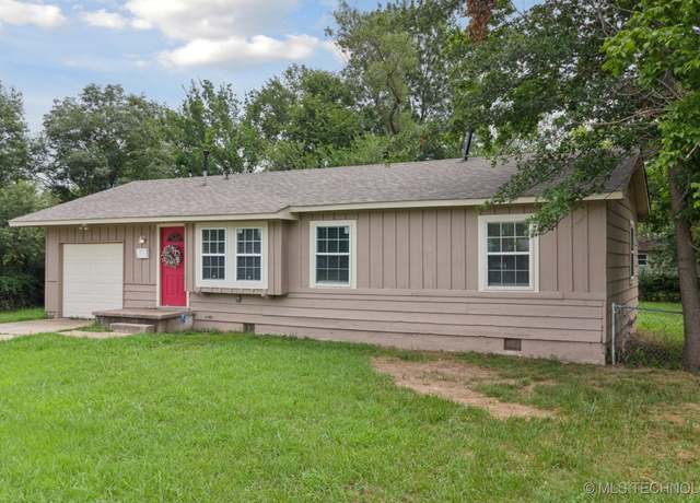 Property at 6111 N Cheyenne Ave W, Tulsa, OK 74126, 3 beds, 1 bath