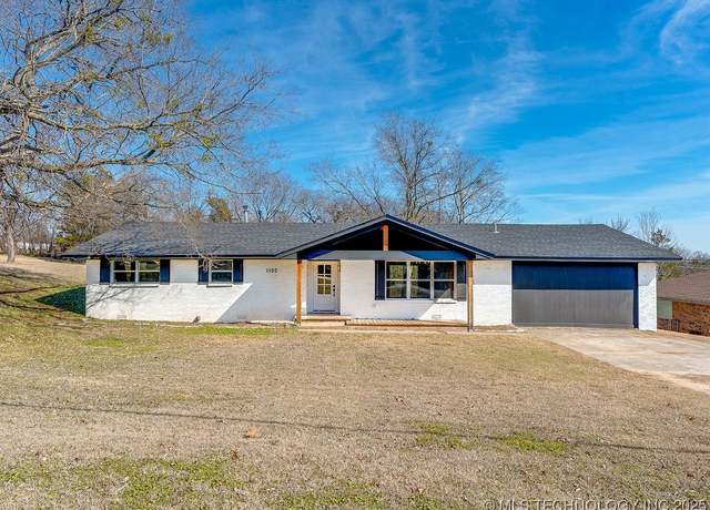 Property at 1100 S Broadway, Ada, OK 74820, 4 beds, 3 baths