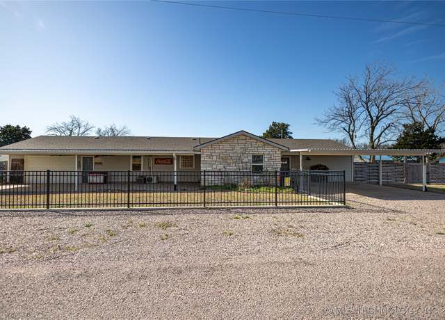 Property at 12209 Landing Rd, Kingston, OK 73439, 3 beds, 2 baths