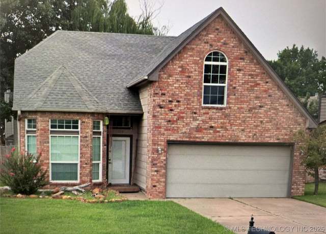 Property at 1714 W El Paso Pl, Broken Arrow, OK 74012, 3 beds, 2 baths