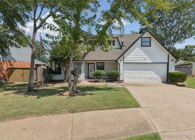 Property at 13857 S Nyssa Ct, Glenpool, OK 74033, 4 beds, 2 baths