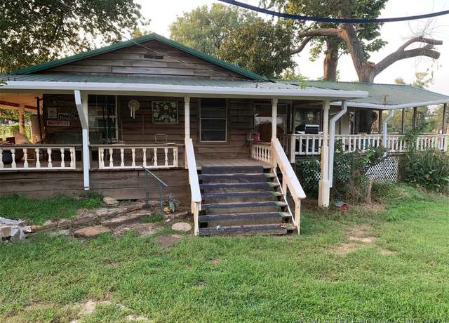 Property at 216 N River Rd, Webbers Falls, OK 74470, 1 bed, 1 bath