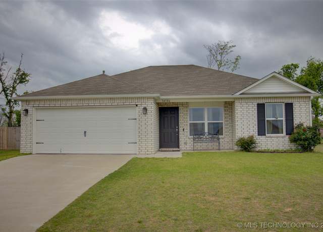 Property at 14106 N 73rd Ave, Collinsville, OK 74021, 3 beds, 2 baths